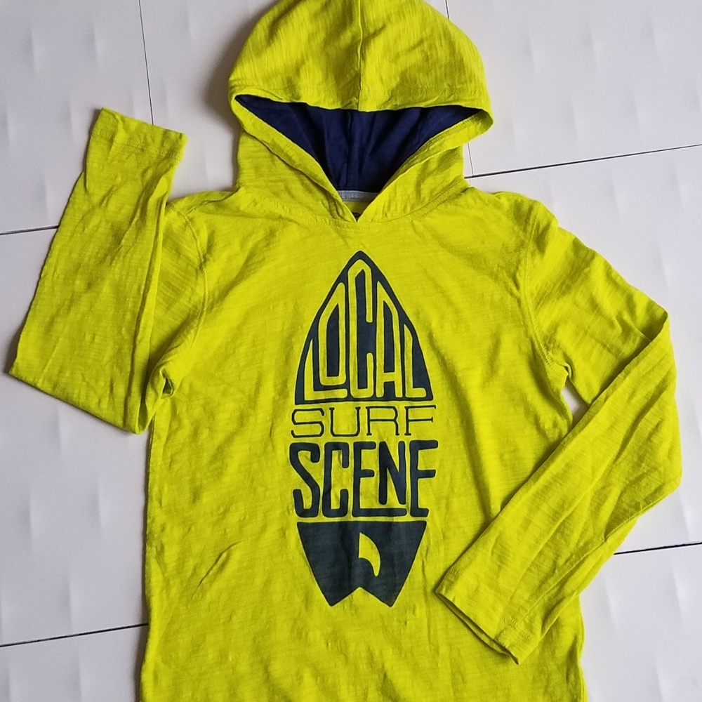 🔴Bundle 2 items for $15🔴 Hoodie